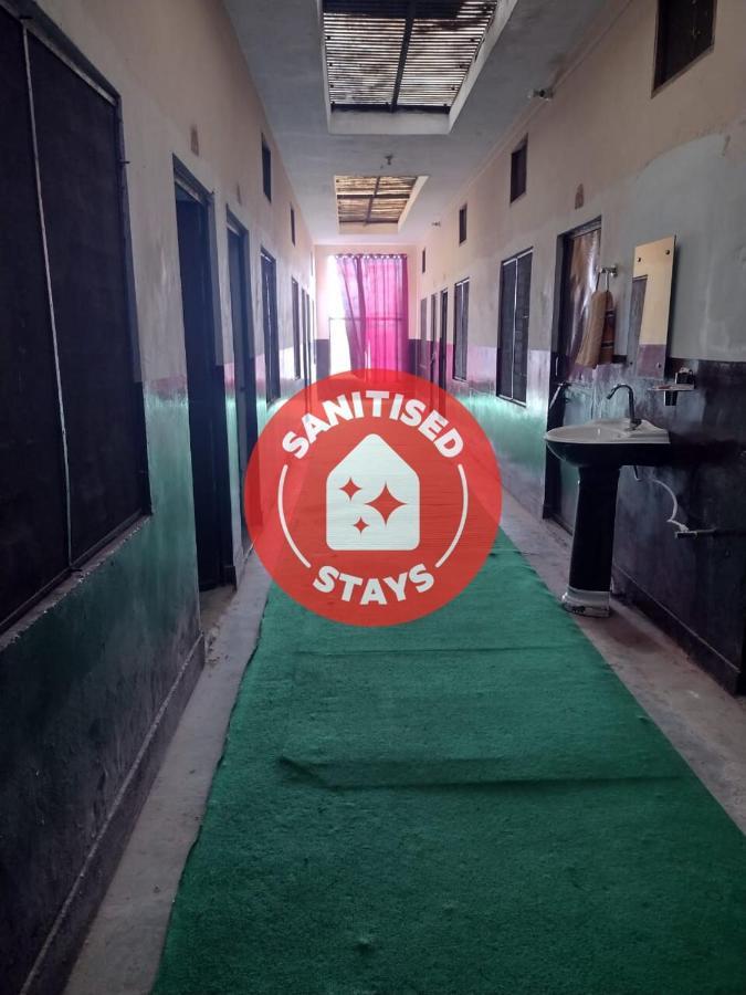 Oyo 83936 Chaudhary Guest House Bulandshahr Luaran gambar