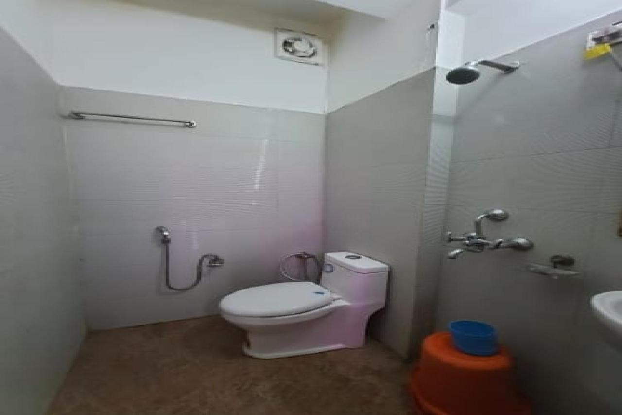 Oyo 83936 Chaudhary Guest House Bulandshahr Luaran gambar